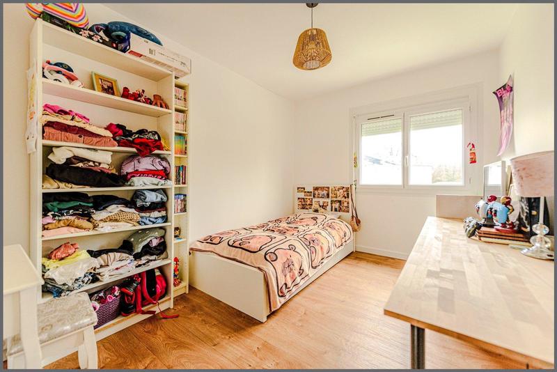 Maison - 87 m² - 5 pièces