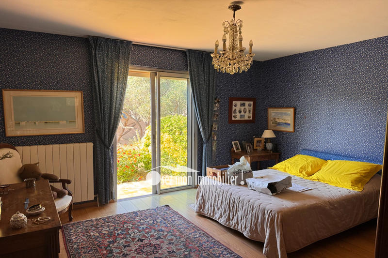 Villa - 270 m² - 7 pièces