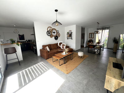 Maison - 112 m² - 5 pièces