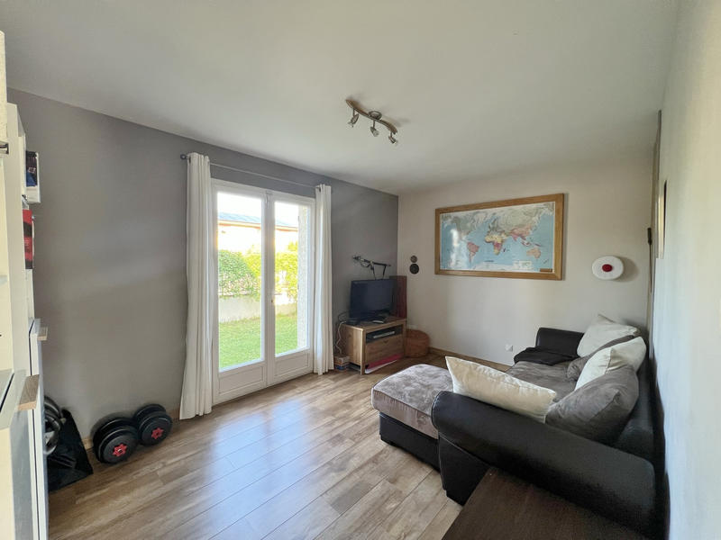 Villa - 192 m² - 8 pièces