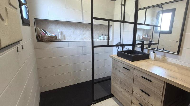 Maison - 226 m² - 7 pièces