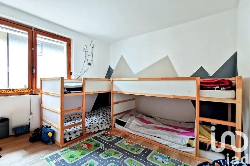 Maison - 157 m² - 7 pièces