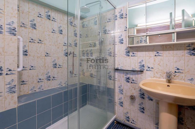 Appartement - 90 m² - 4 pièces