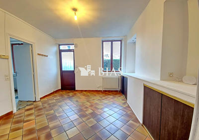 Maison - 85 m² - 5 pièces