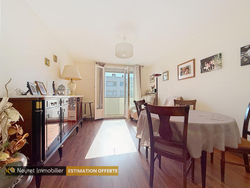 Appartement - 60 m² - 3 pièces