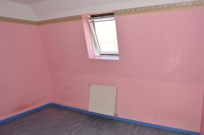 Maison - 85 m² - 5 pièces