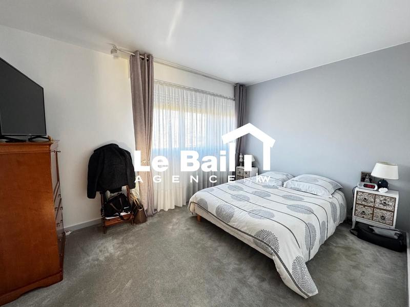 Maison - 111 m² - 5 pièces