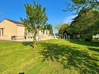 Maison - 135 m² - 6 pièces