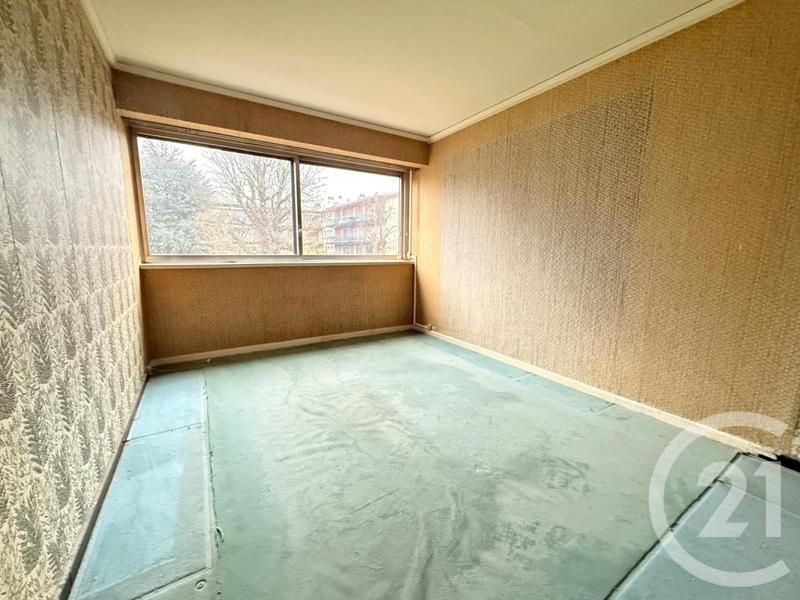 Appartement - 115 m² - 5 pièces