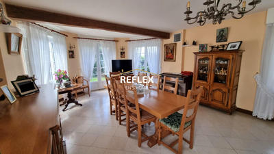 Maison - 147 m² - 5 pièces