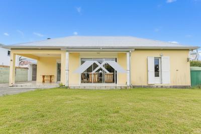 Maison traditionnelle - 95 m² - 4 pièces