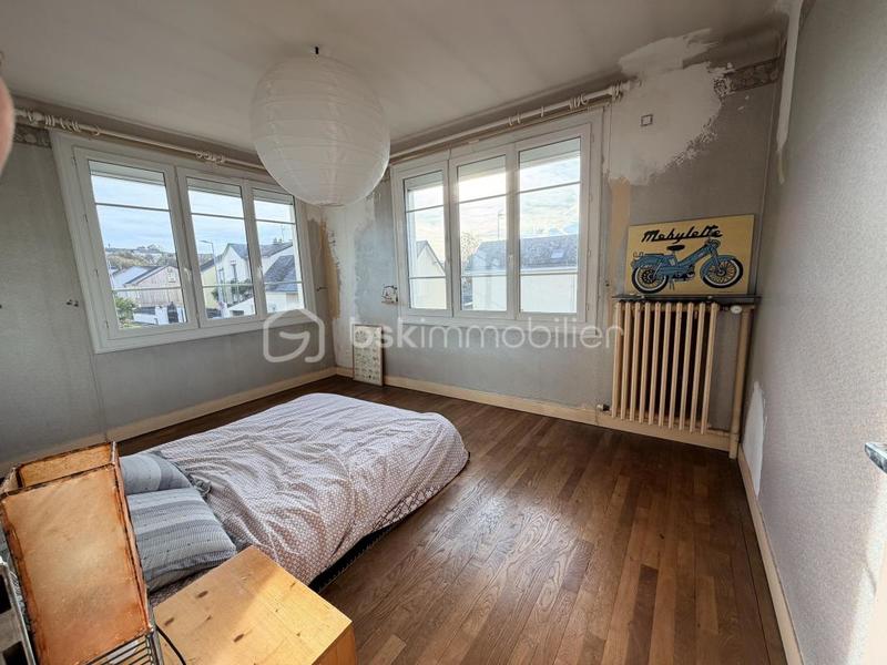 Maison - 160 m² - 8 pièces