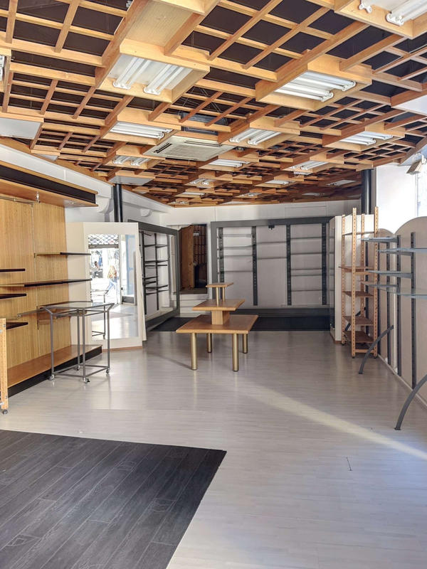 Local commercial - 90 m²