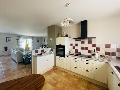 Maison - 130 m² - 5 pièces