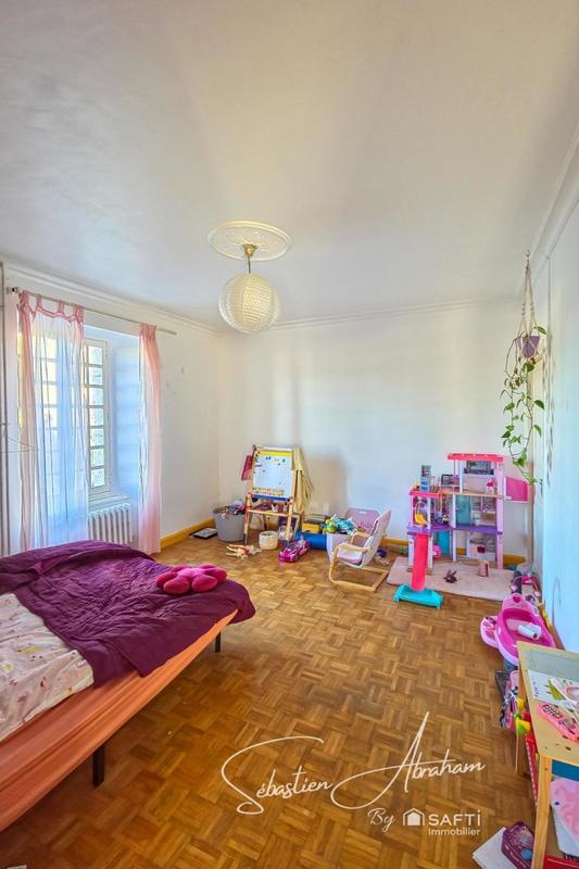 Maison - 135 m² - 6 pièces