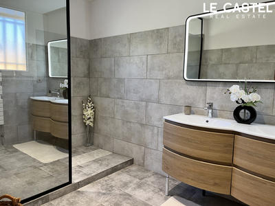 Maison - 190 m² - 6 pièces