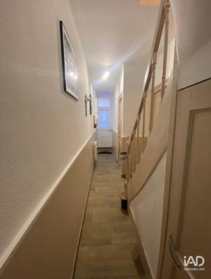 Maison - 89 m² - 7 pièces