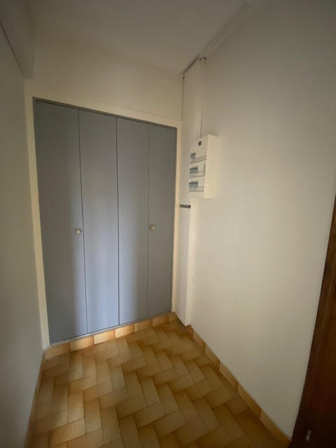 Appartement - 65 m² - 2 pièces