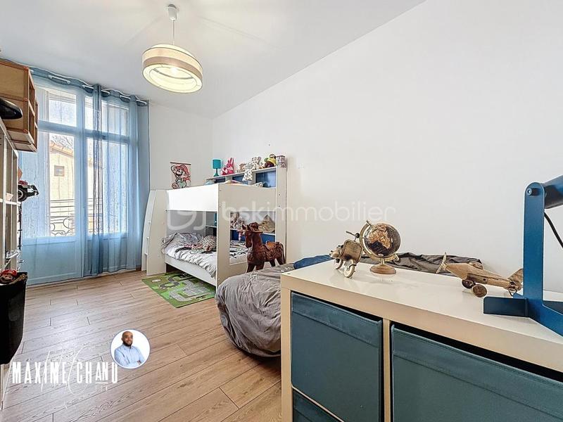 Maison de village - 223 m² - 8 pièces