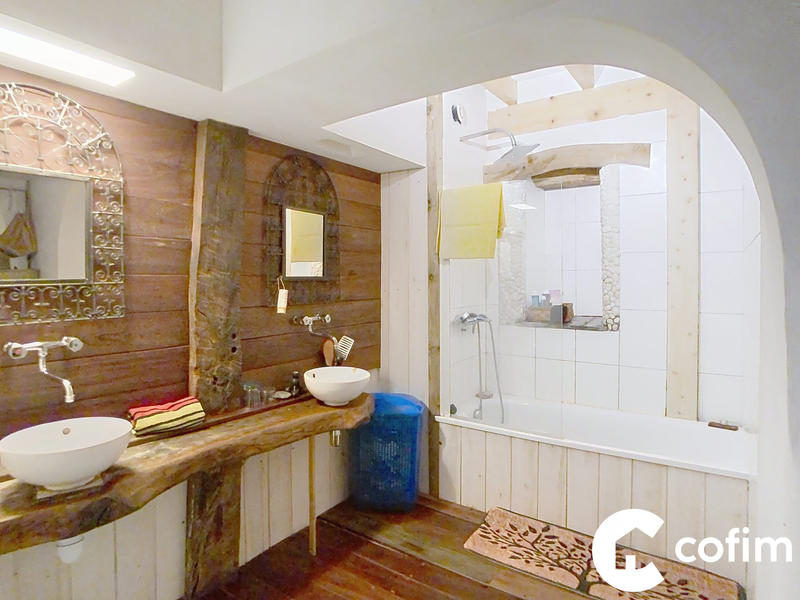 Maison ancienne - 141 m² - 5 pièces