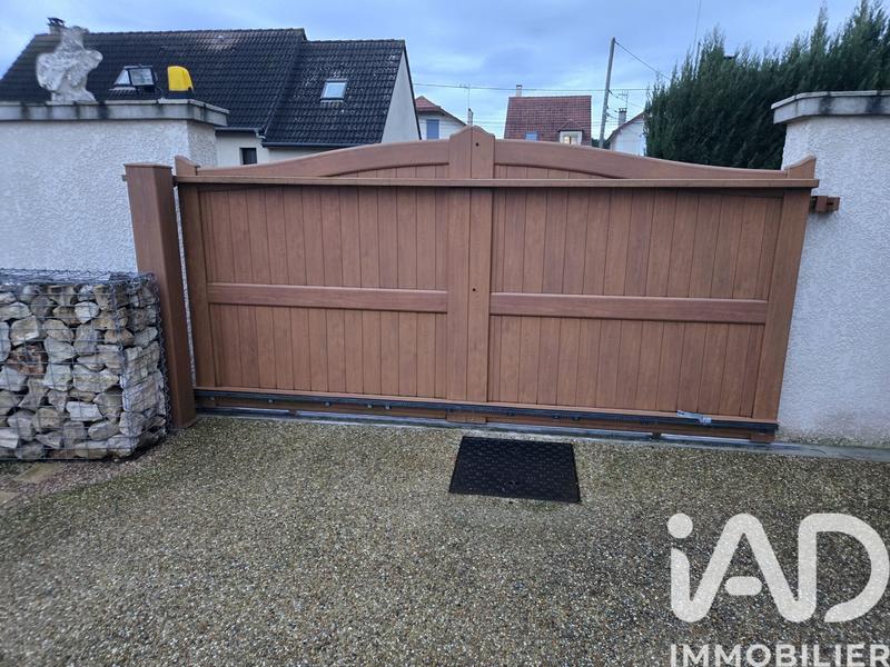 Maison - 106 m² - 6 pièces