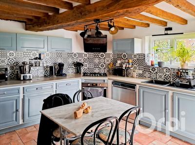 Maison - 176 m² - 7 pièces