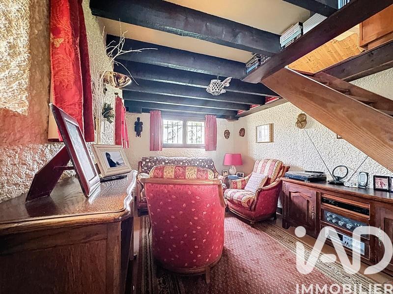 Maison - 182 m² - 6 pièces