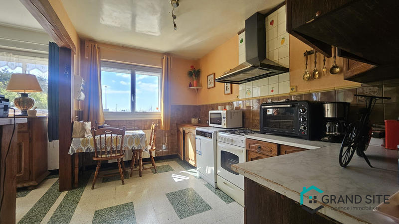 Maison - 101 m² - 5 pièces