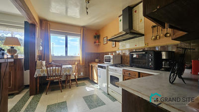 Maison - 101 m² - 5 pièces