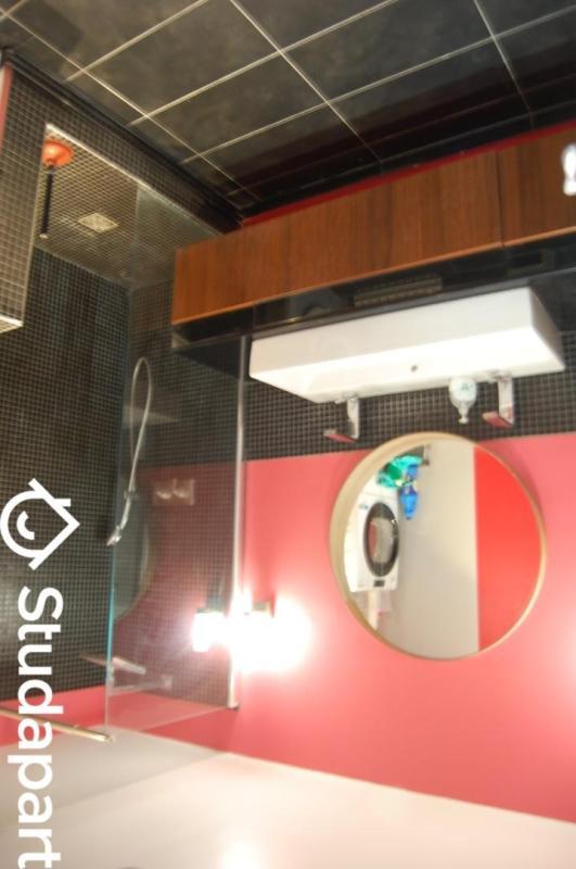 Chambre - 13 m² - 1 pièce