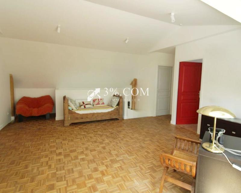 Maison - 168 m² - 7 pièces