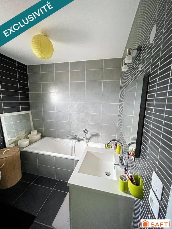 Maison - 159 m² - 5 pièces