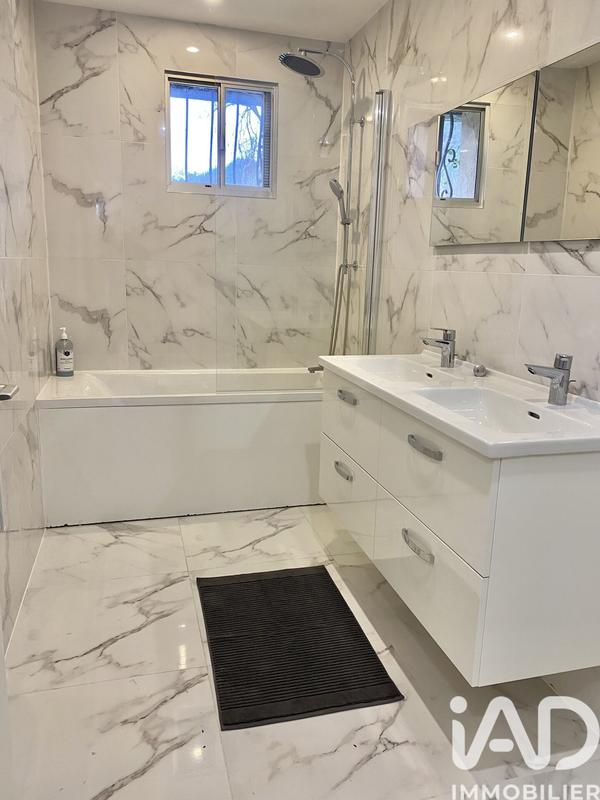 Maison - 169 m² - 6 pièces