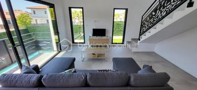 Maison - 125 m² - 5 pièces