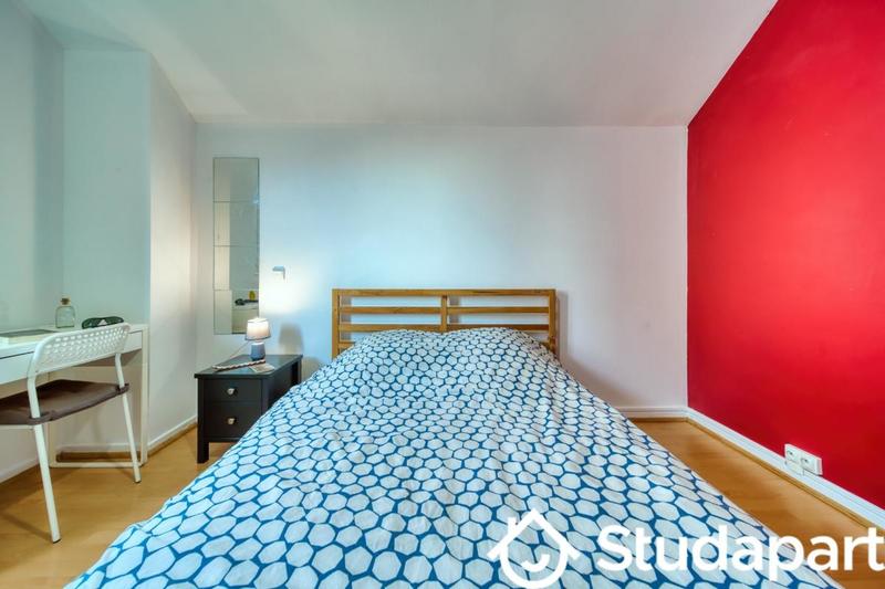 Chambre - 15 m² - 1 pièce