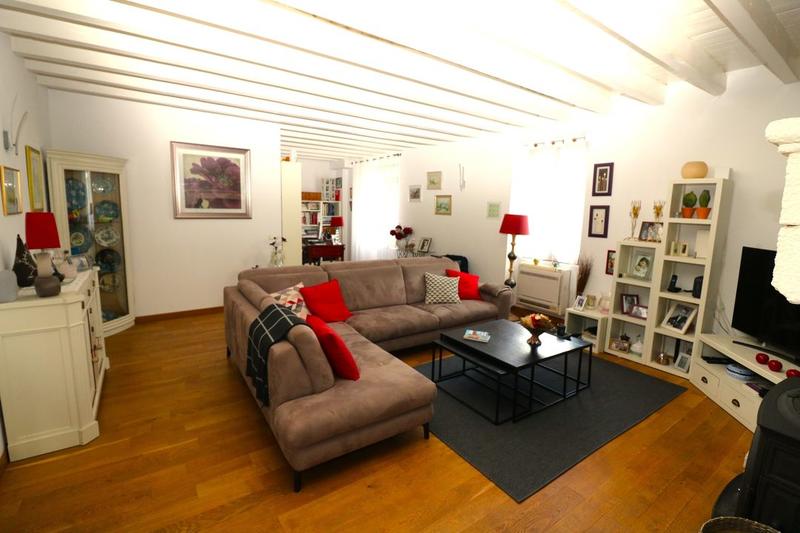 Propriété - 480 m² - 18 pièces