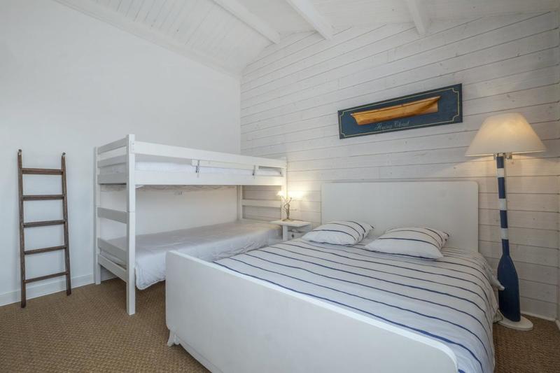 Maison - 296 m² - 7 pièces