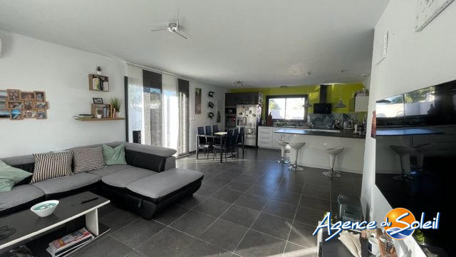 Villa - 85 m² - 4 pièces