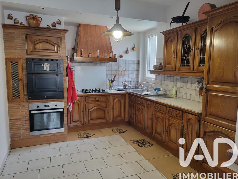 Maison - 158 m² - 8 pièces