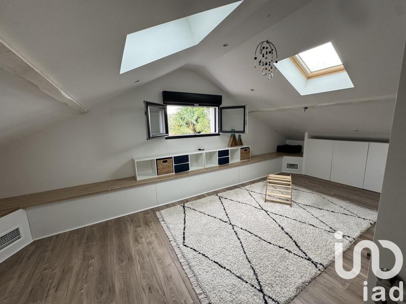 Maison - 190 m² - 6 pièces