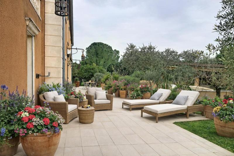 Maison - 300 m² - 7 pièces