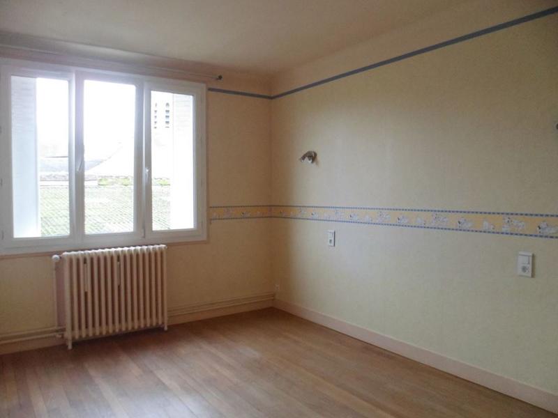 Maison traditionnelle - 106 m² - 4 pièces