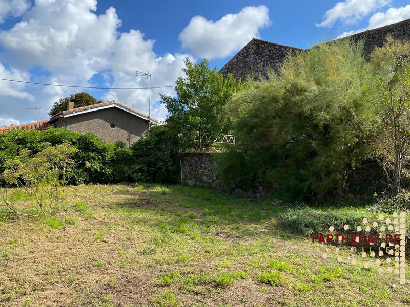 Maison ancienne - 227 m² - 6 pièces