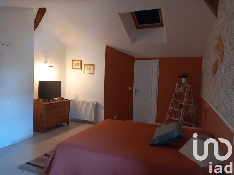 Maison - 176 m² - 8 pièces