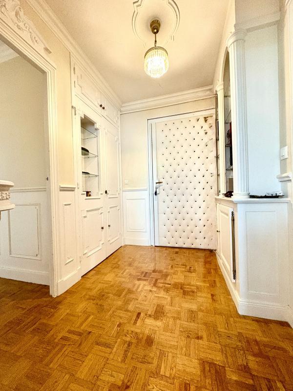 Appartement - 77 m² - 4 pièces