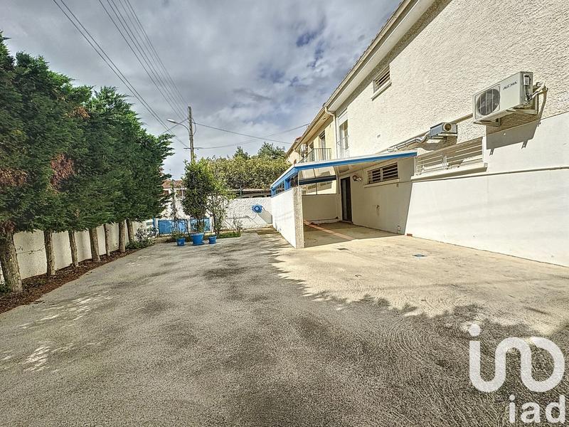 Maison - 182 m² - 3 pièces