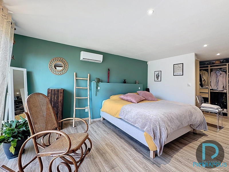 Maison - 145 m² - 6 pièces