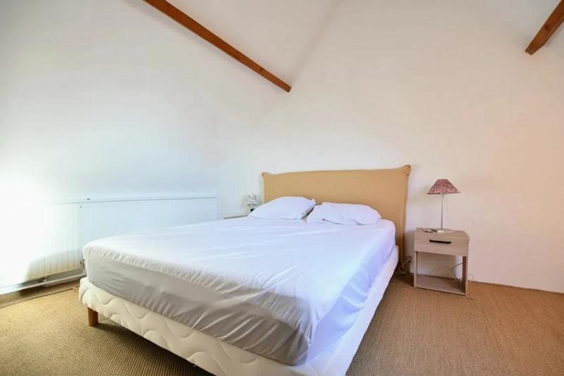 Longère - 220 m² - 10 pièces