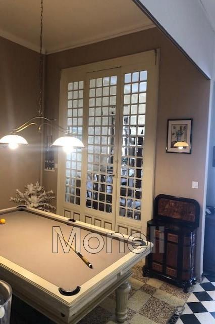 Appartement - 180 m² - 7 pièces