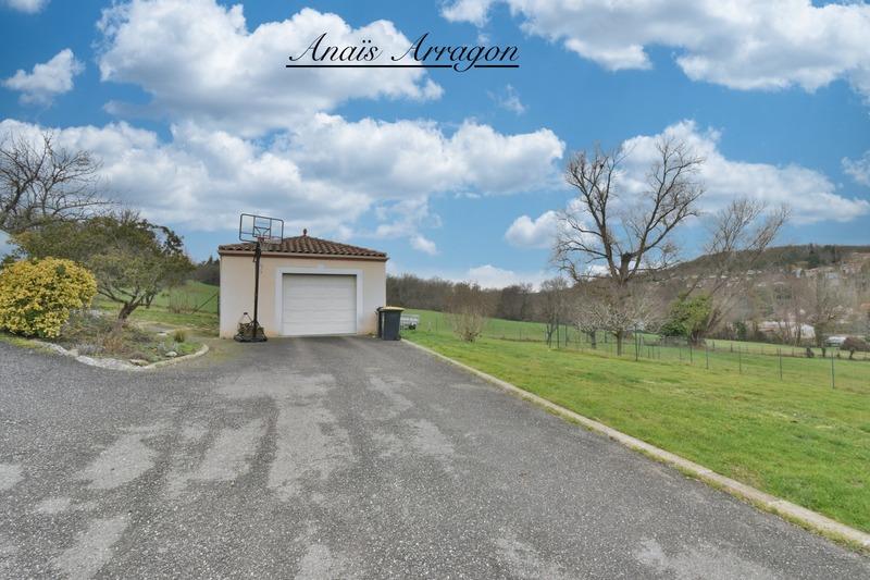 Maison - 162 m² - 5 pièces